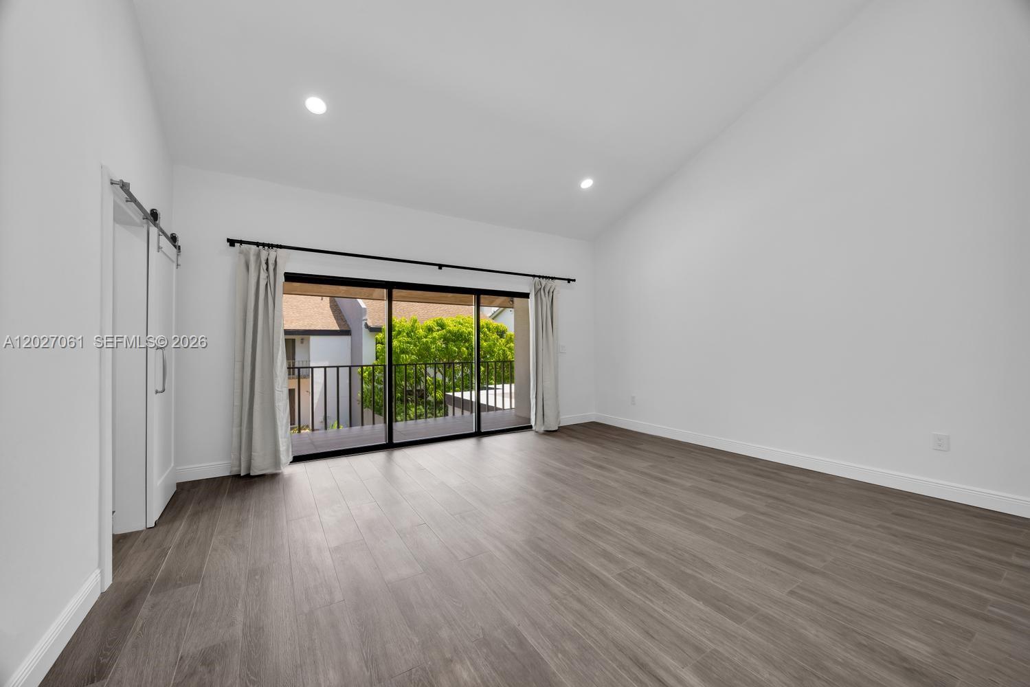 6661 SW 72nd St #35, South Miami FL 33143