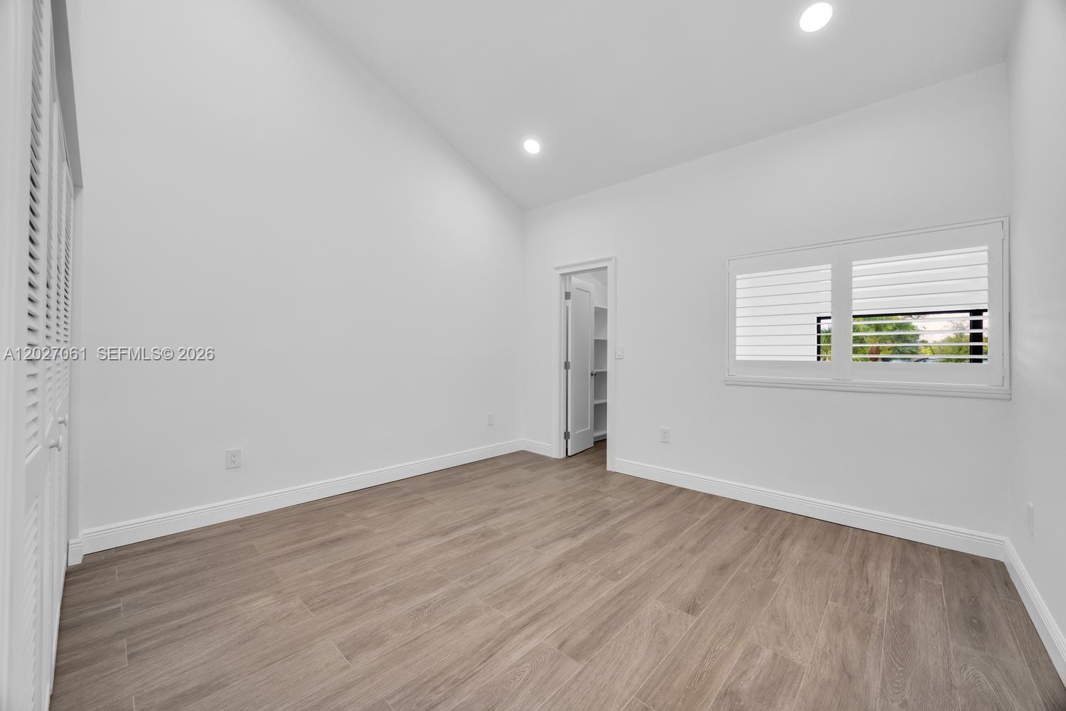 6661 SW 72nd St #35, South Miami FL 33143