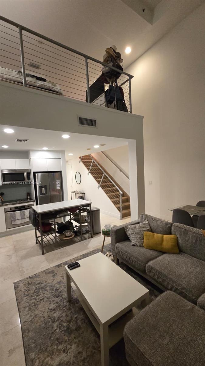 1050 Brickell Ave #816, Miami FL 33131