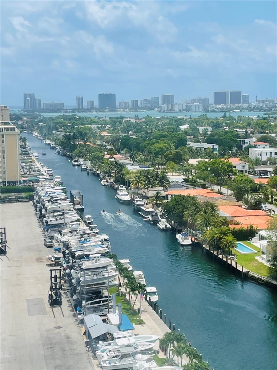 13499 Biscayne Blvd #1613, North Miami FL 33181