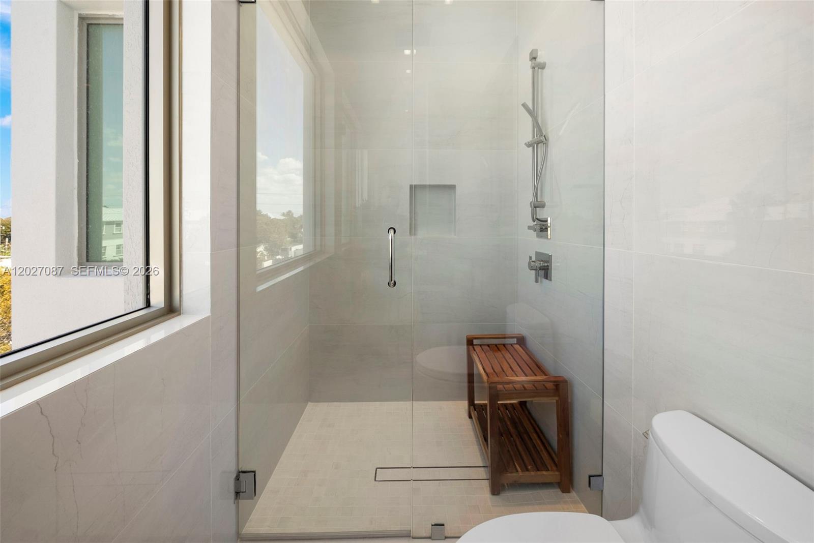 246 NE 6th Ave #302, Delray Beach FL 33483
