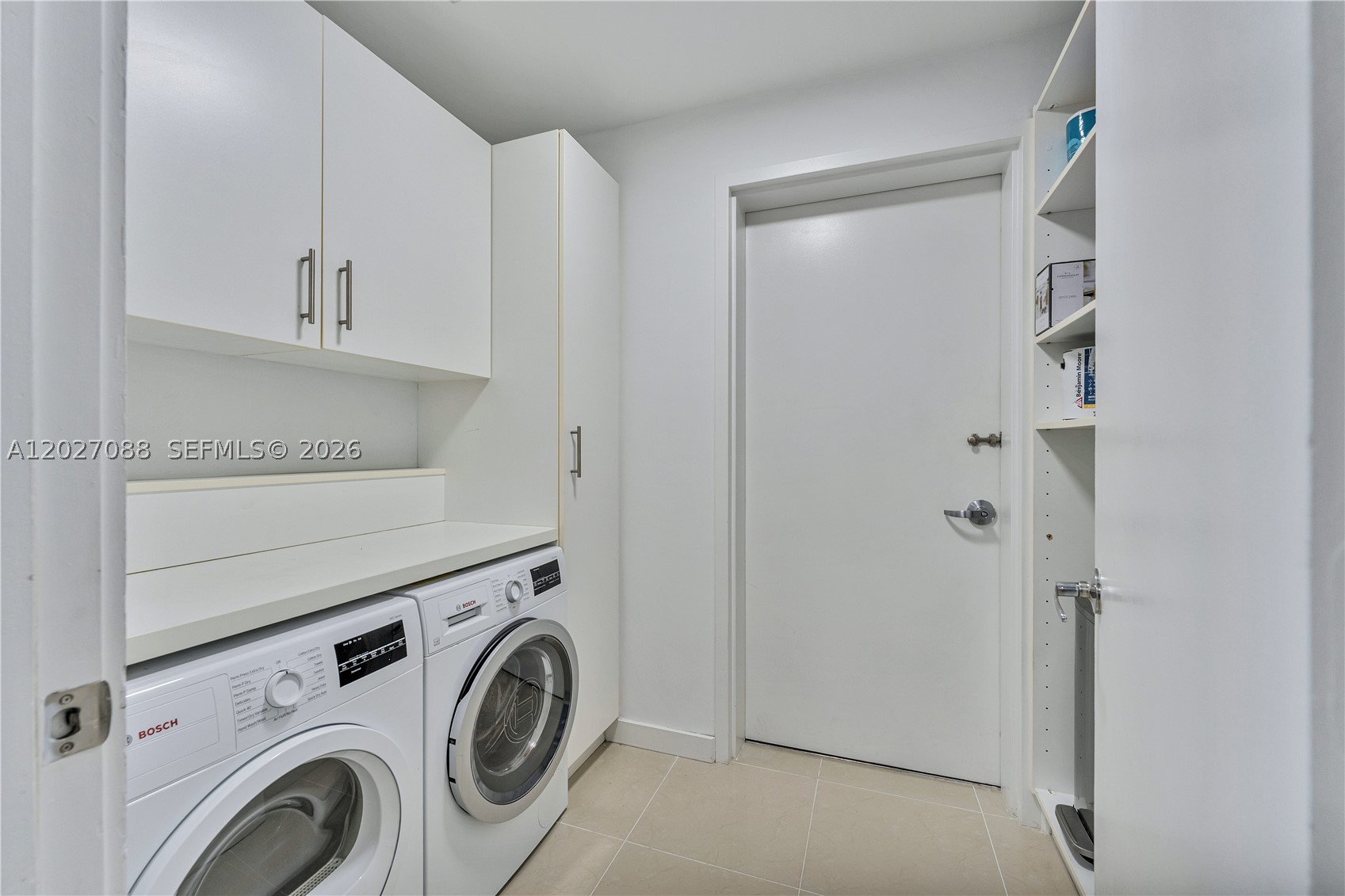 900 Biscayne Blvd #3109, Miami FL 33132