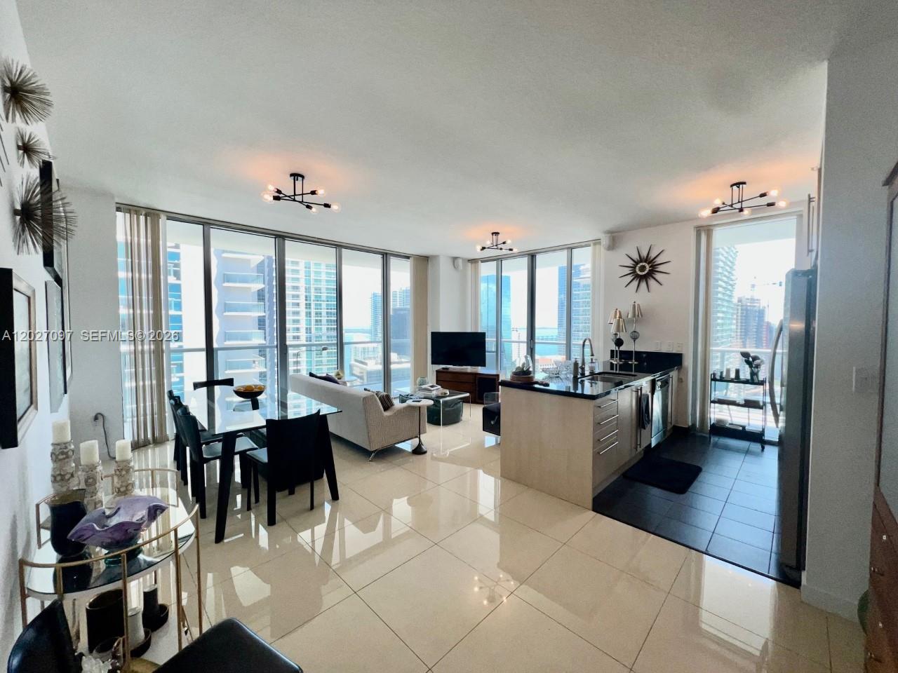 1111 SW 1 Ave #3419, Miami FL 33130