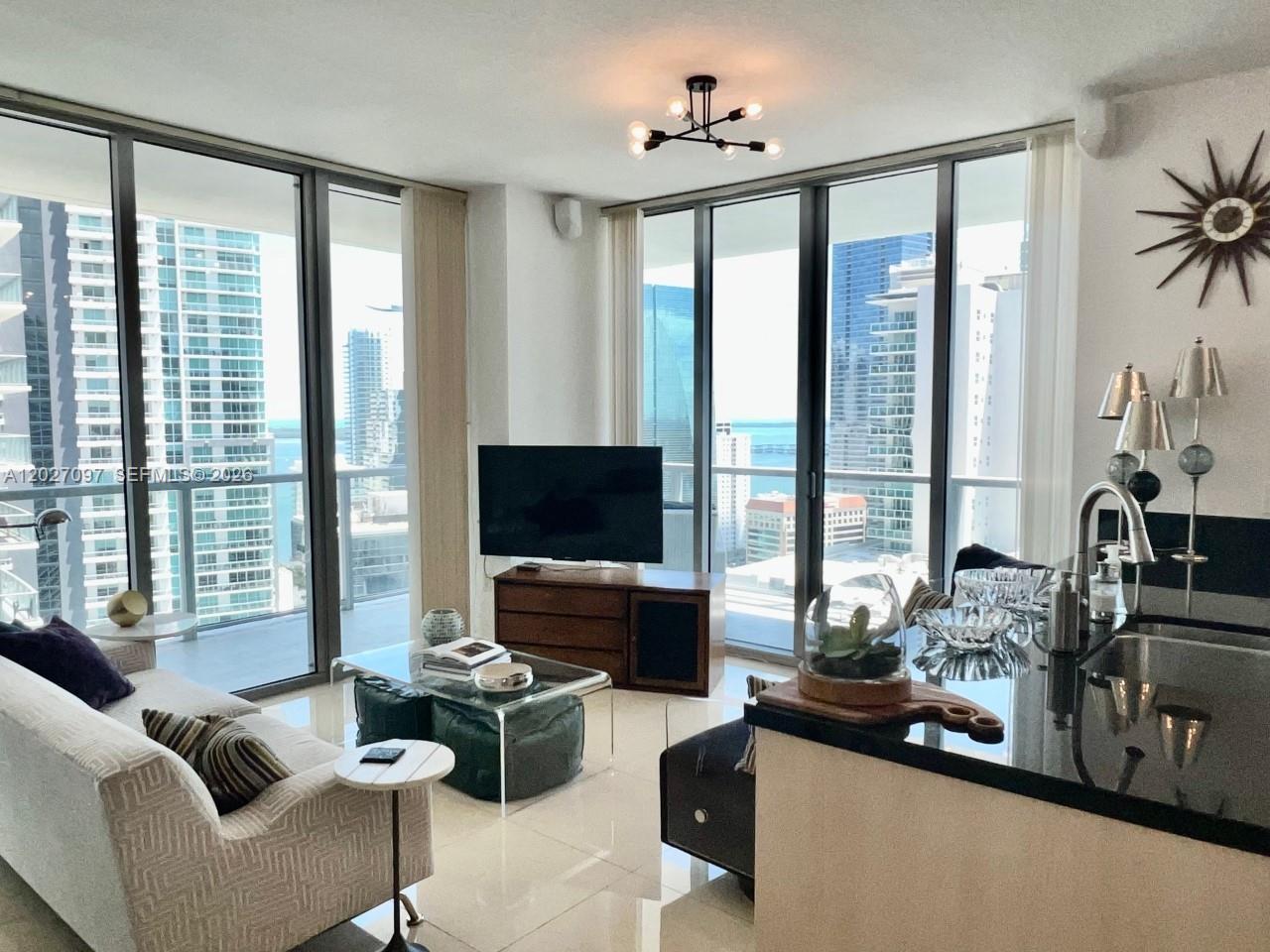 1111 SW 1 Ave #3419, Miami FL 33130
