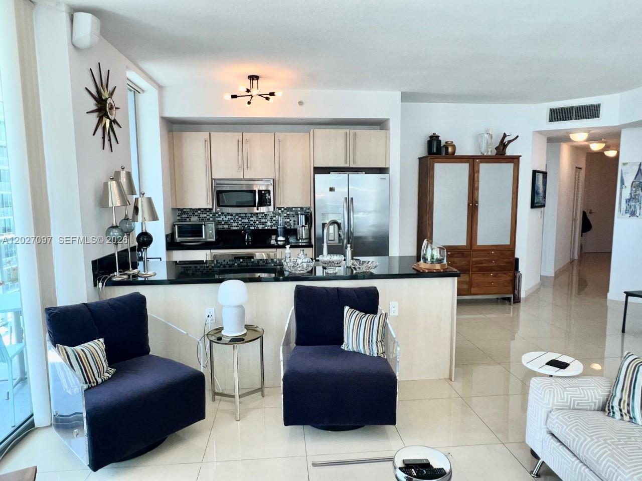 1111 SW 1 Ave #3419, Miami FL 33130