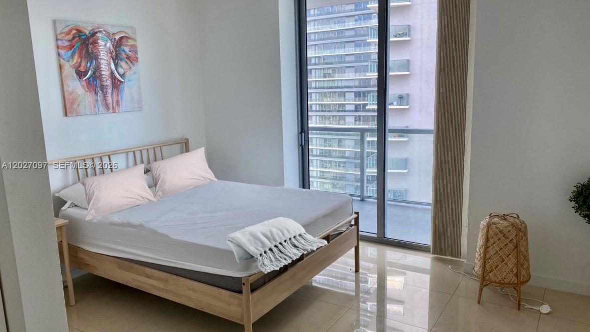 1111 SW 1 Ave #3419, Miami FL 33130