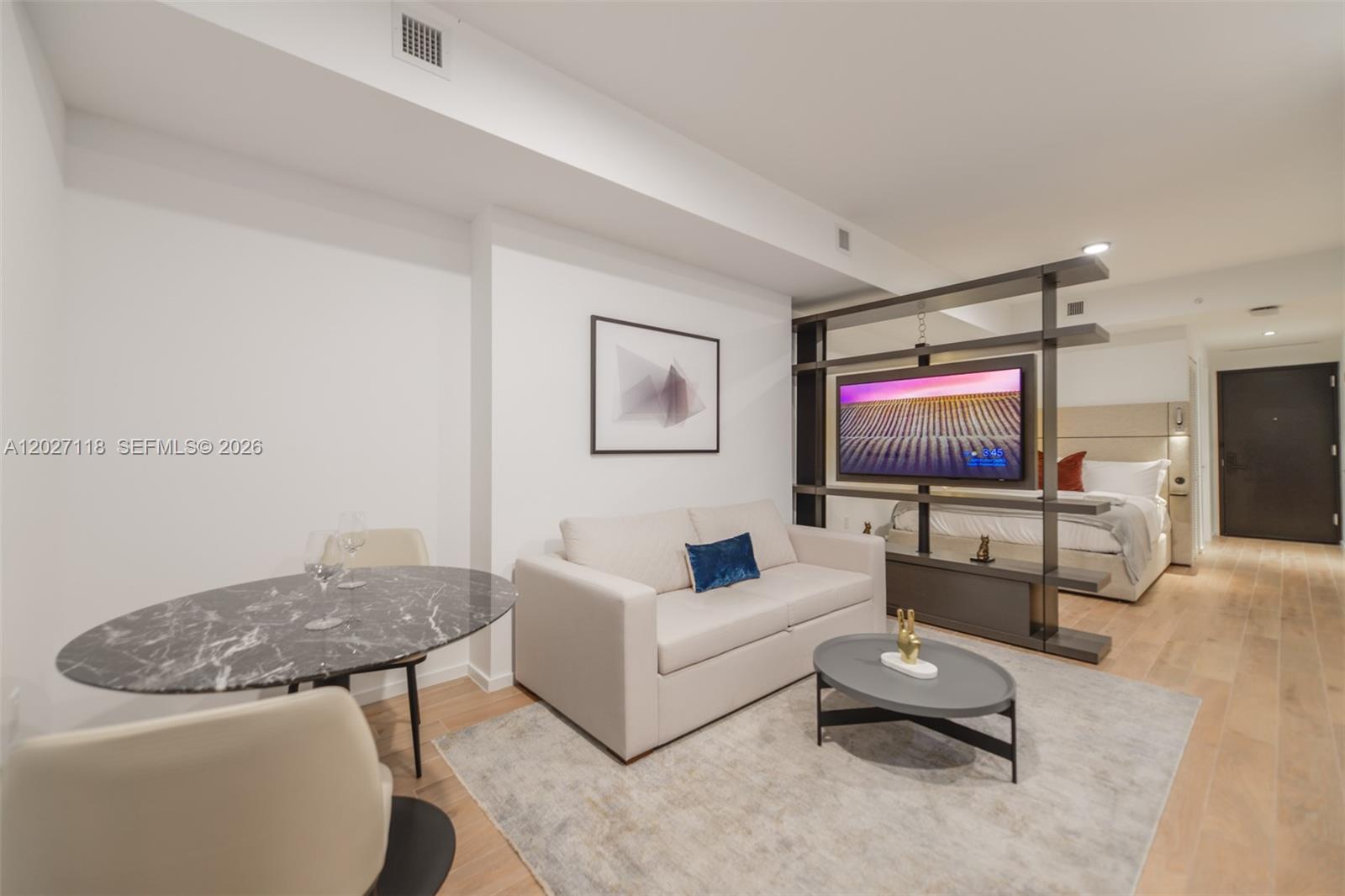 398 NE 5th St #3505, Miami FL 33132