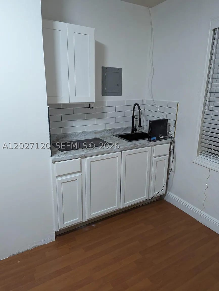 435 SW 33rd Ave, Miami FL 33135