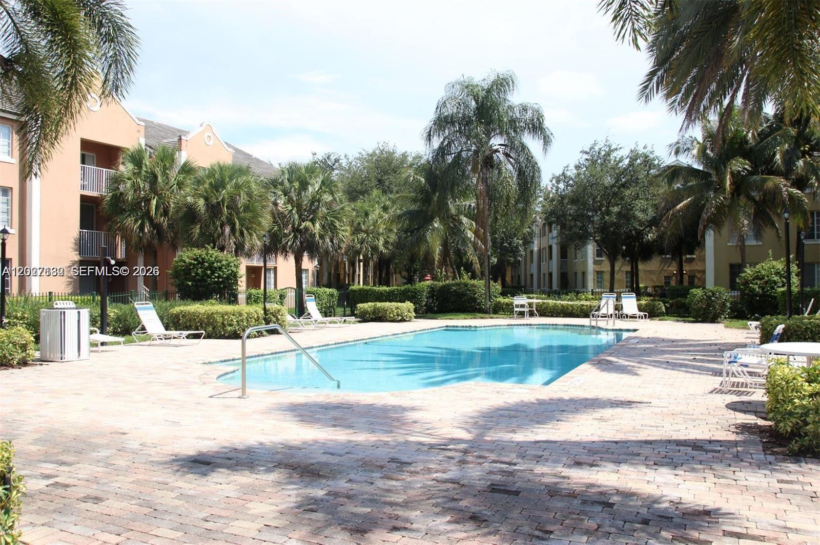 655 SW 111th Way #201, Pembroke Pines FL 33025