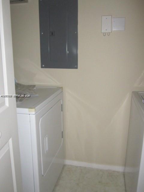 655 SW 111th Way #201, Pembroke Pines FL 33025