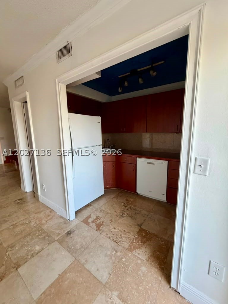7801 NE 4th Ct #514, Miami FL 33138