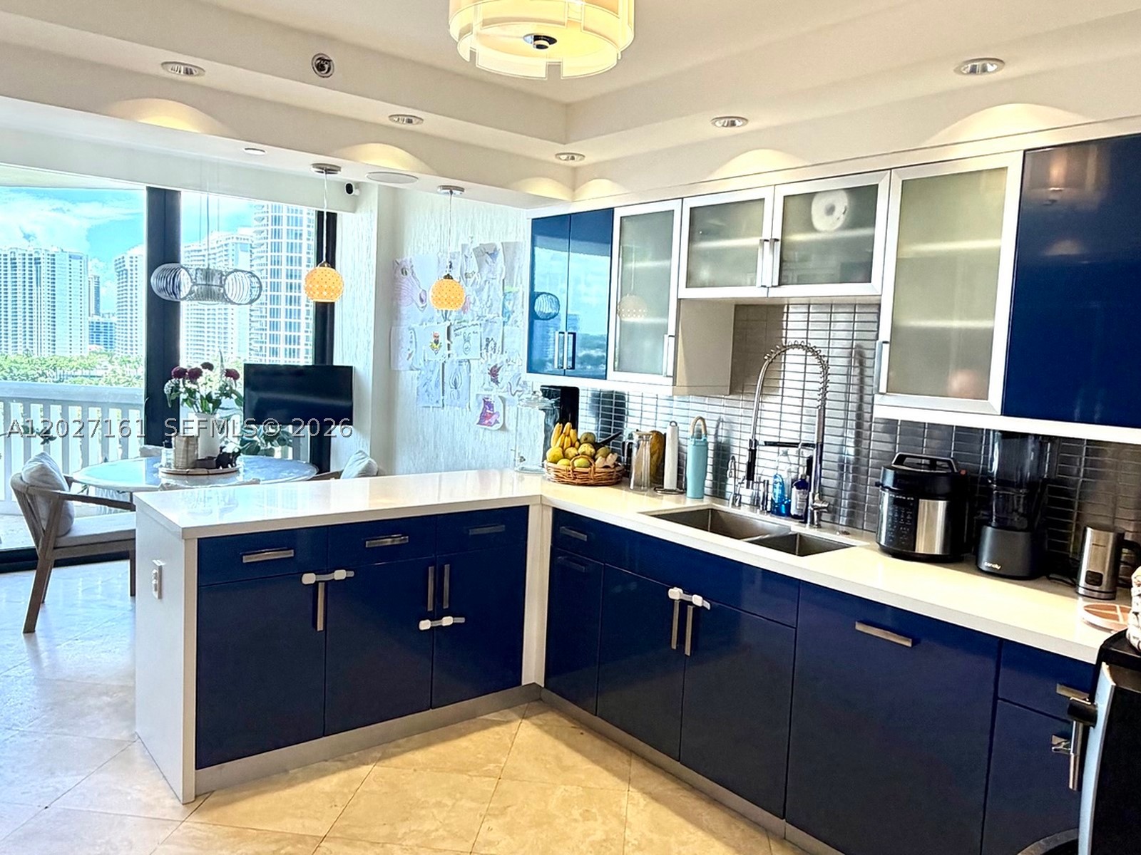 2000 Island Blvd #1404, Aventura FL 33160