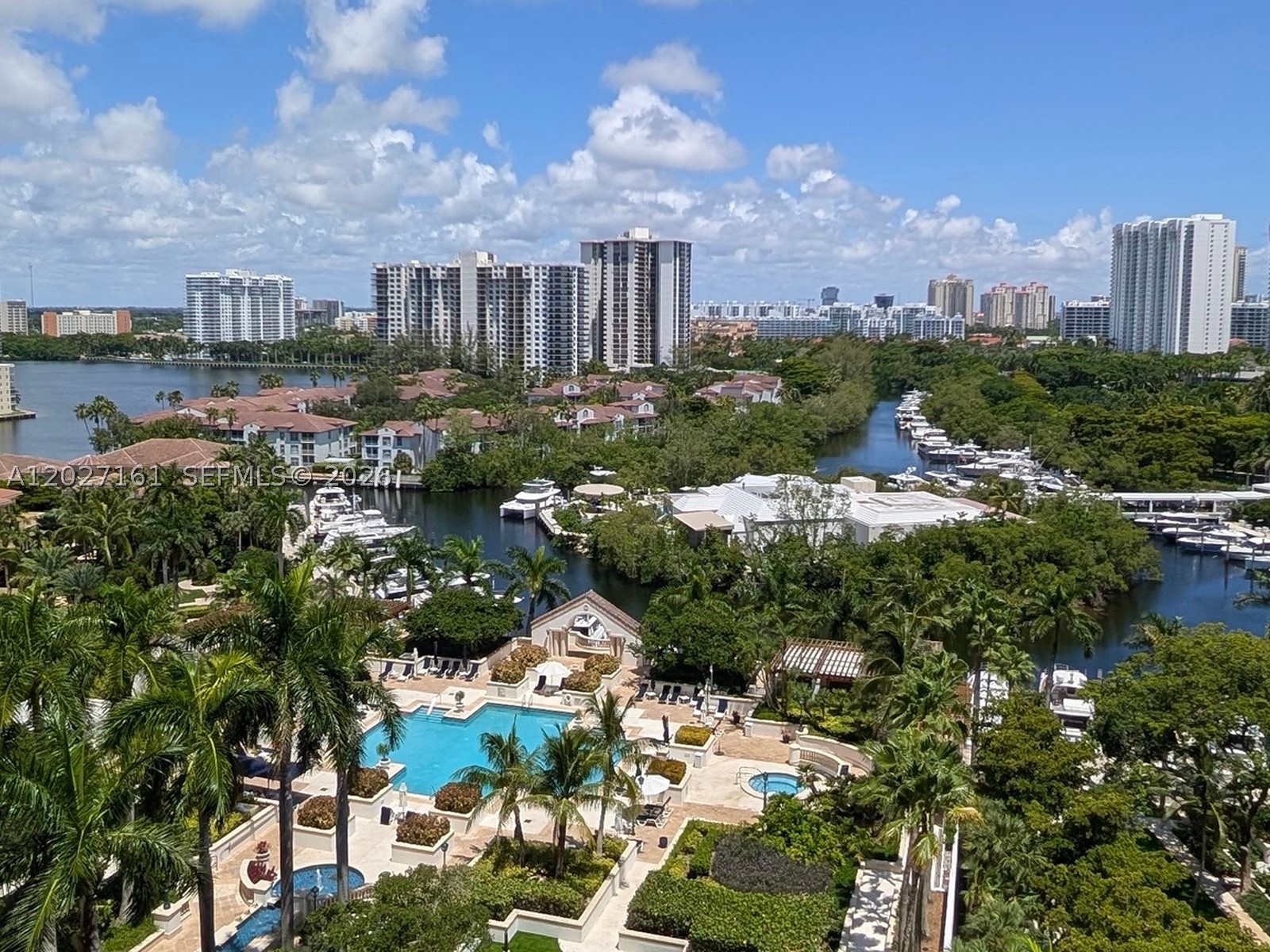 2000 Island Blvd #1404, Aventura FL 33160