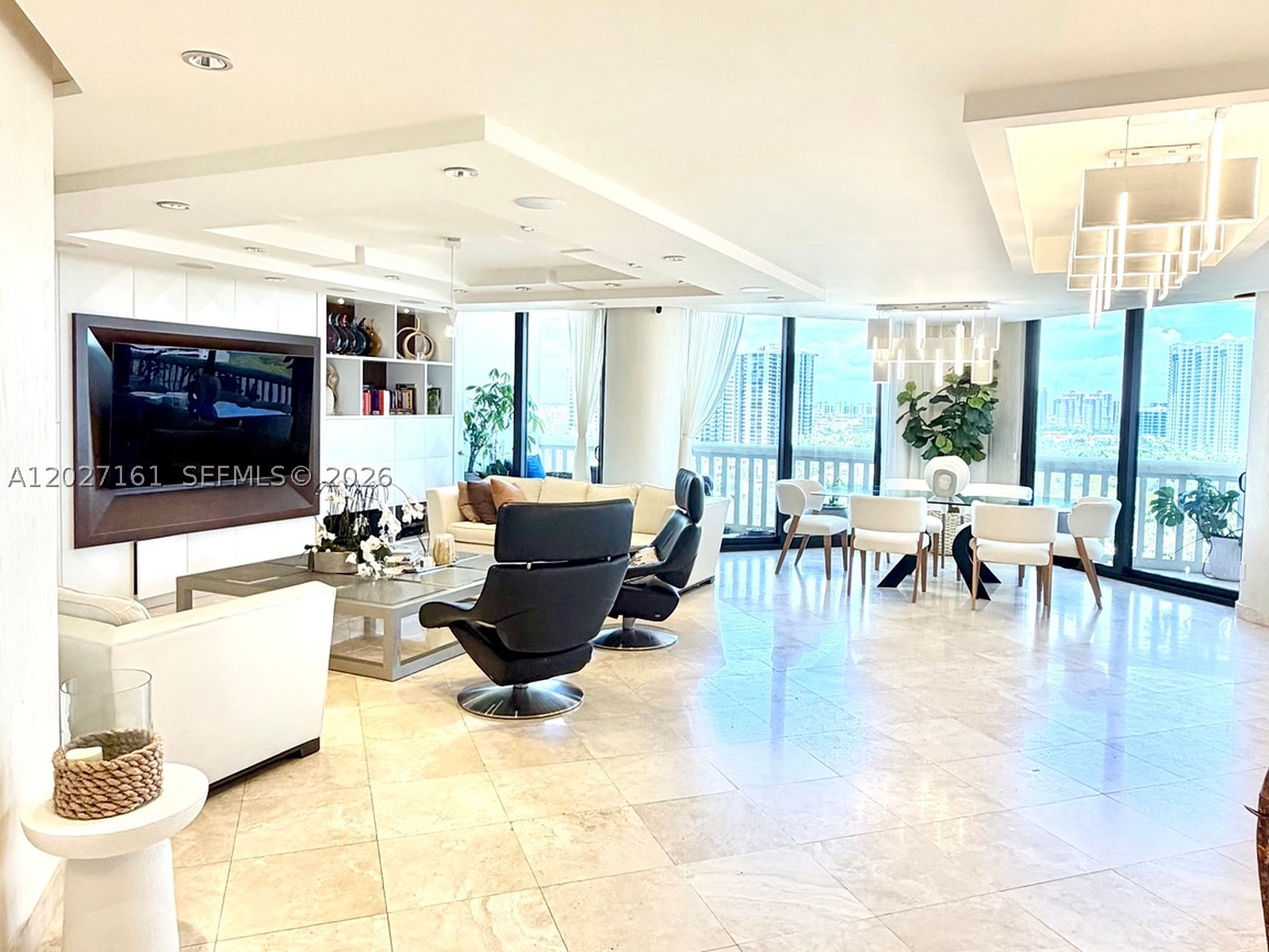 2000 Island Blvd #1404, Aventura FL 33160