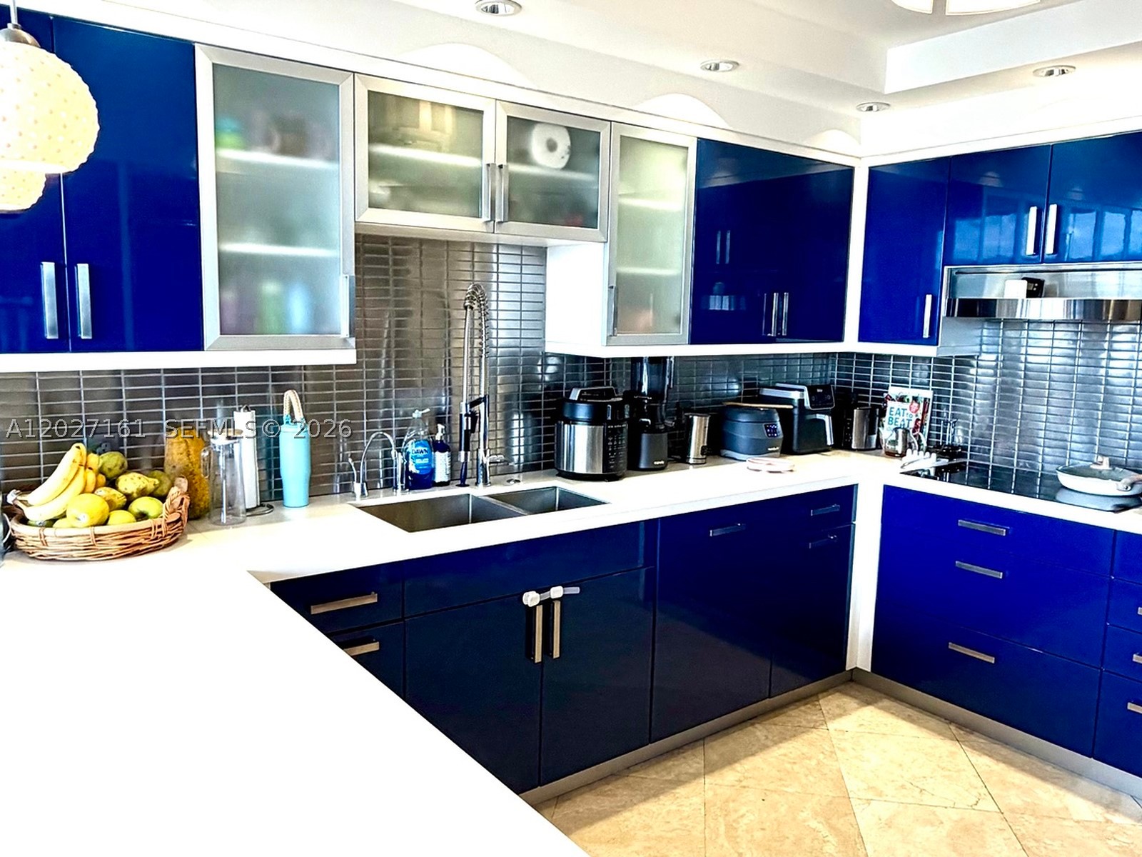 2000 Island Blvd #1404, Aventura FL 33160