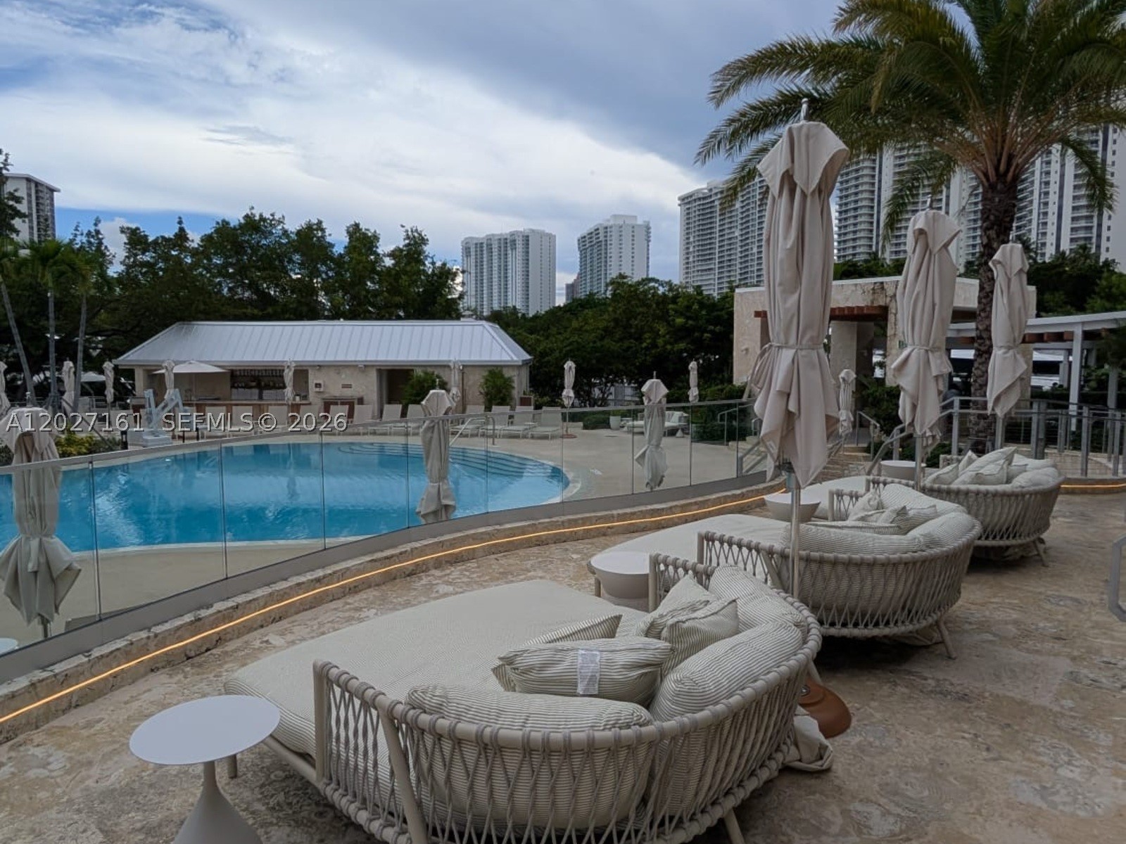 2000 Island Blvd #1404, Aventura FL 33160