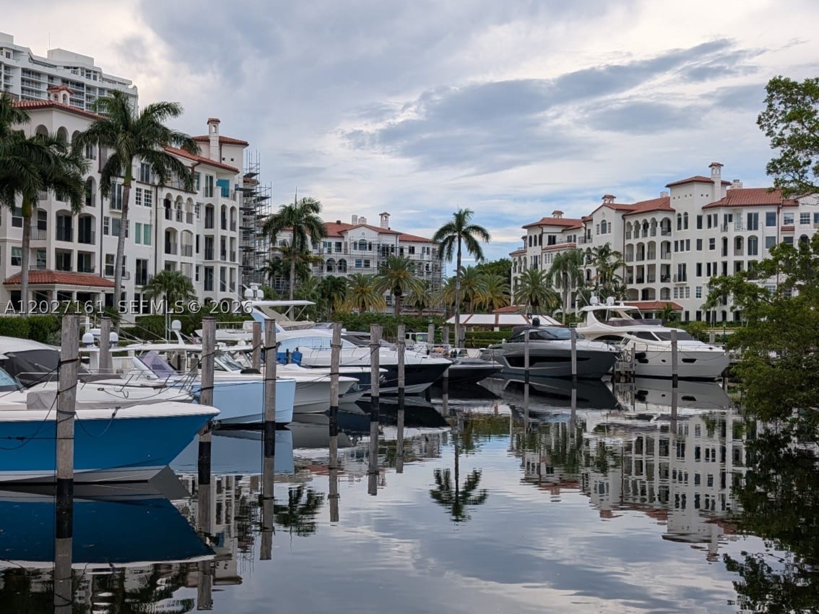 2000 Island Blvd #1404, Aventura FL 33160