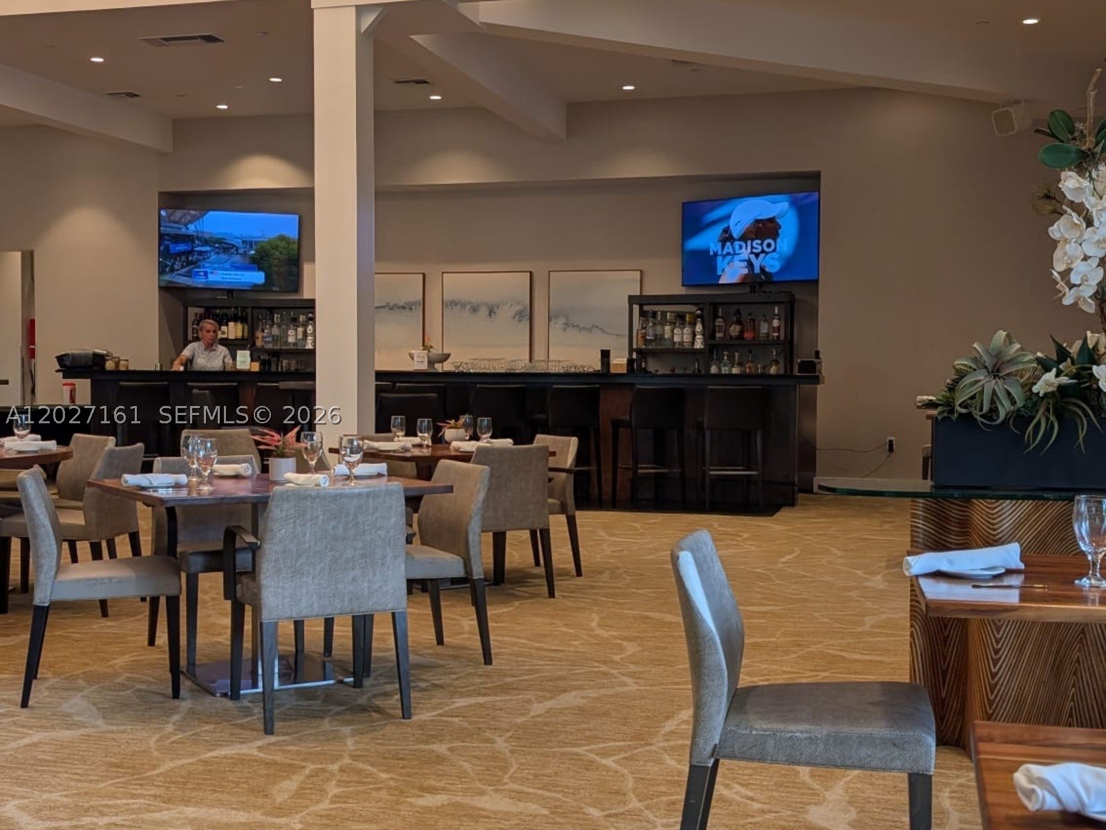 2000 Island Blvd #1404, Aventura FL 33160