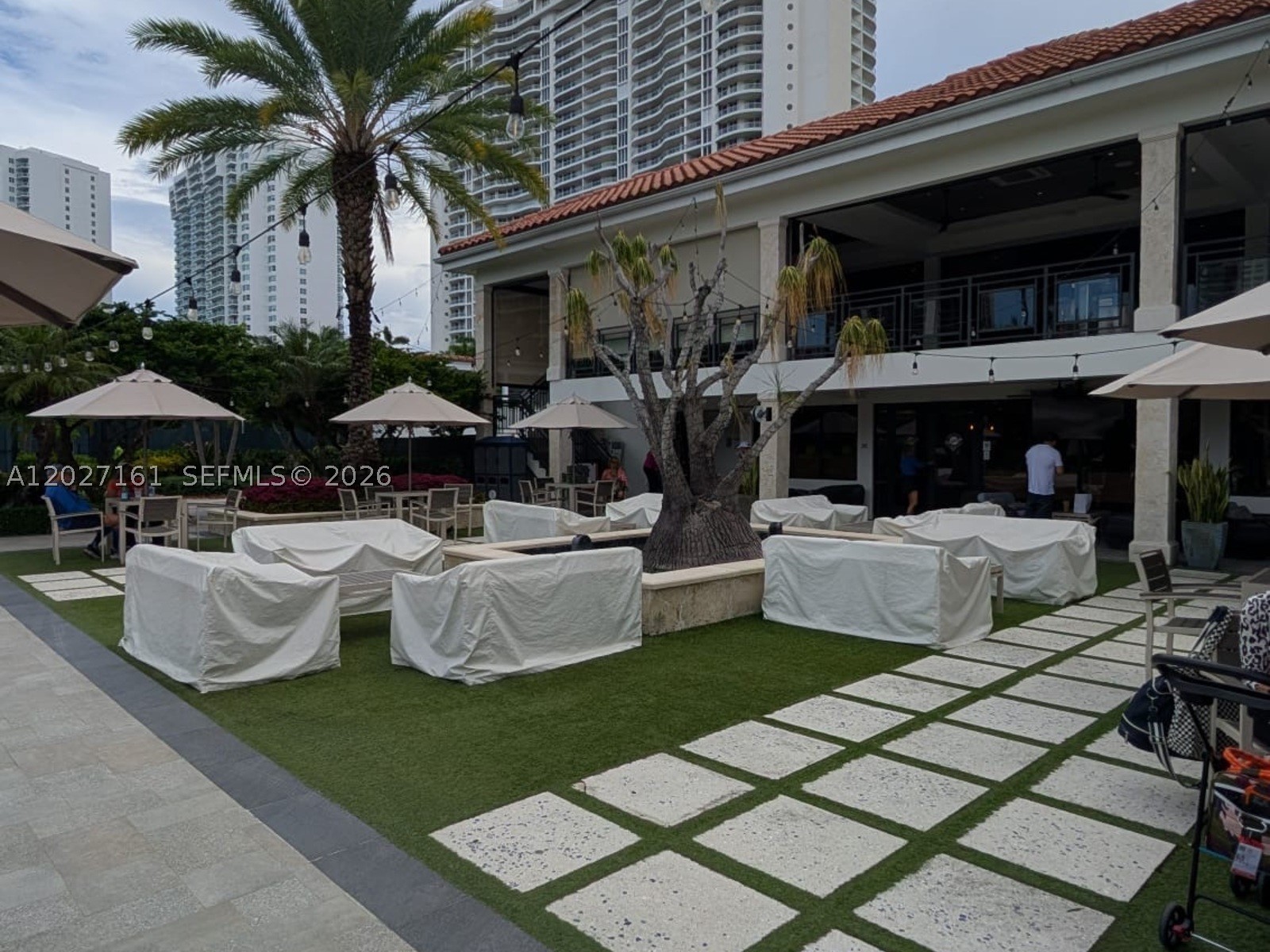 2000 Island Blvd #1404, Aventura FL 33160