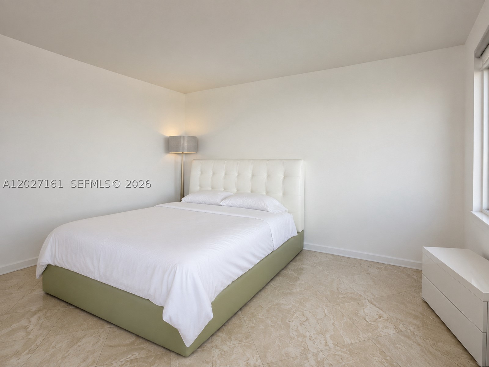 2000 Island Blvd #1404, Aventura FL 33160