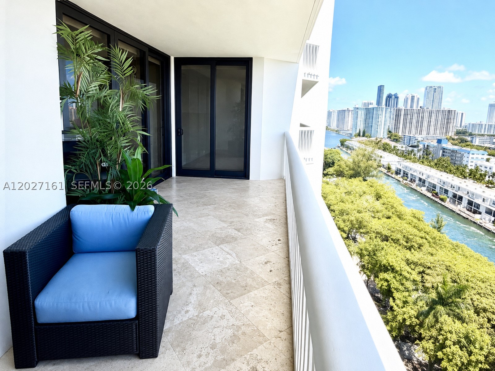 2000 Island Blvd #1404, Aventura FL 33160