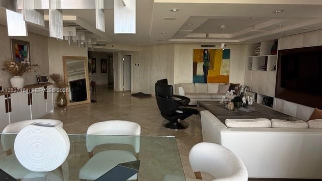 2000 Island Blvd #1404, Aventura FL 33160