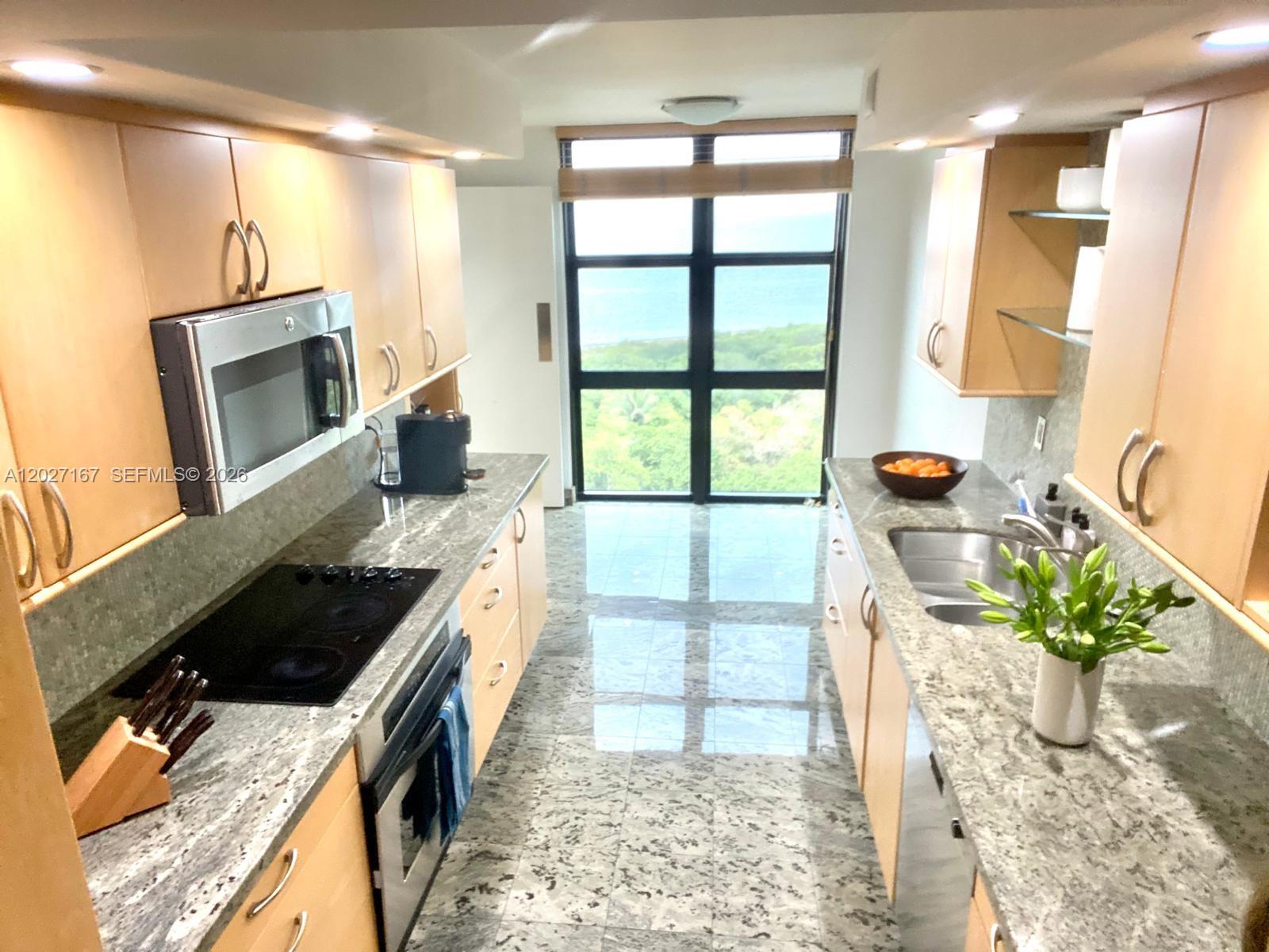 1121 Crandon Blvd #D1007, Key Biscayne FL 33149