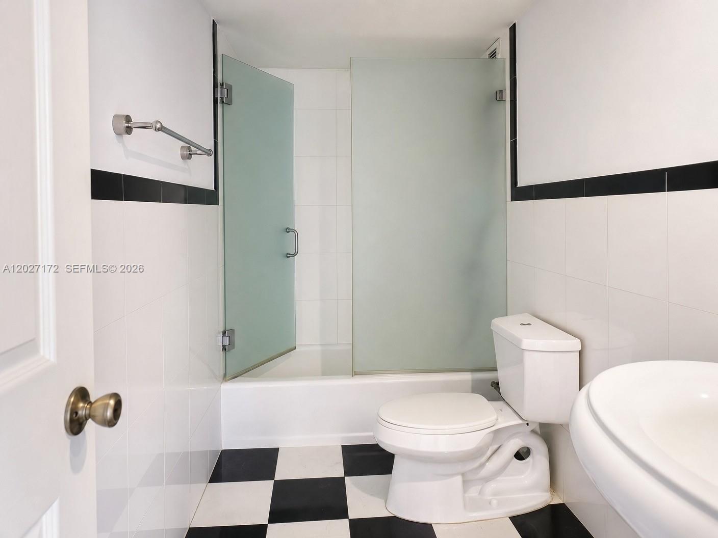 1925 Brickell Ave #D-1808, Miami FL 33129
