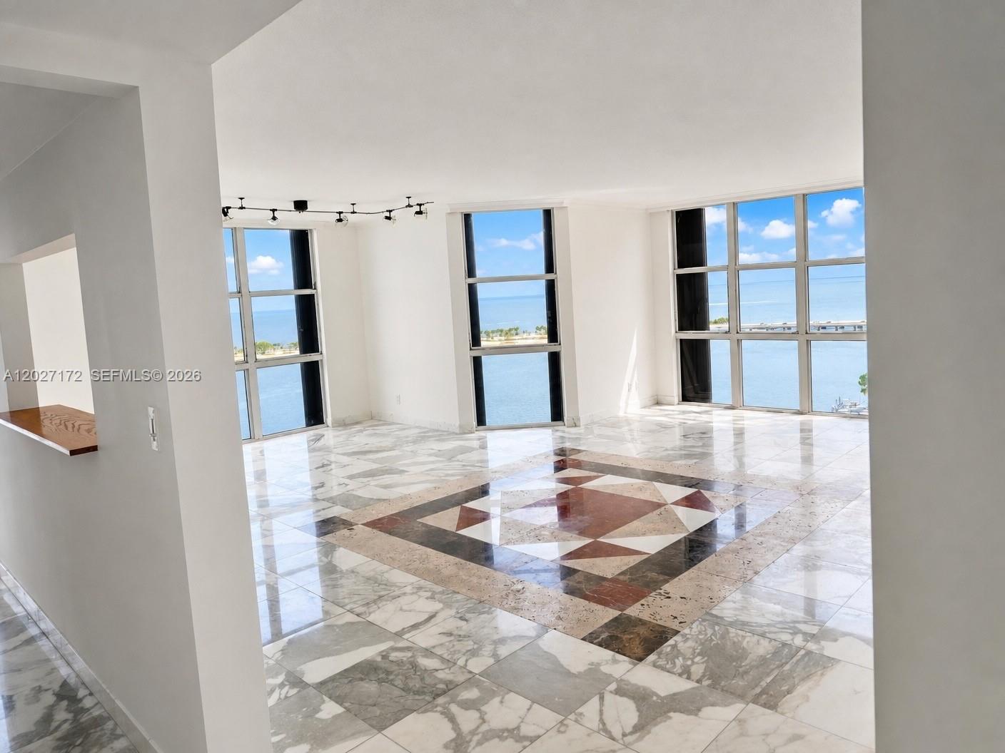 1925 Brickell Ave #D-1808, Miami FL 33129