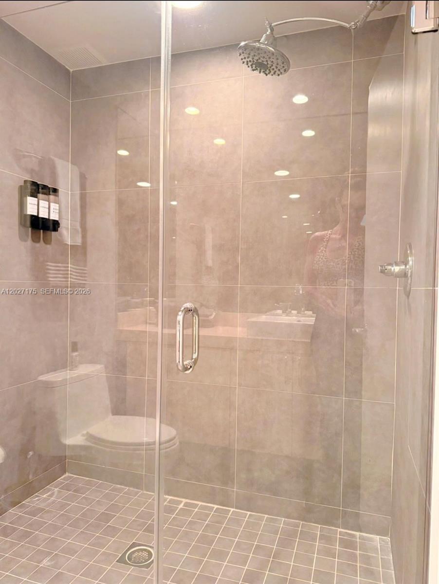 2135 Washington Ct #7, Miami Beach FL 33139