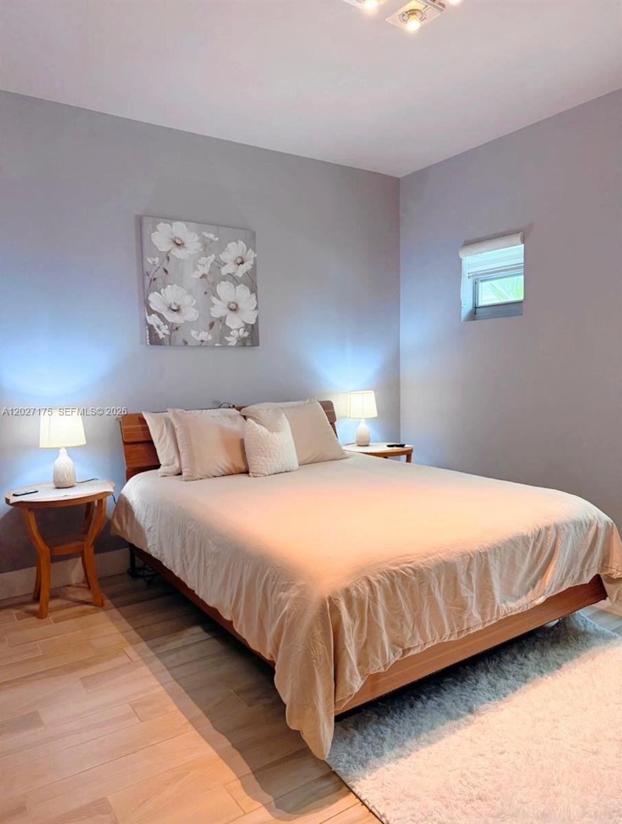 2135 Washington Ct #7, Miami Beach FL 33139