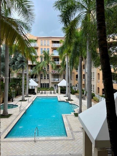 3001 NE 185th St #218, Aventura FL 33180