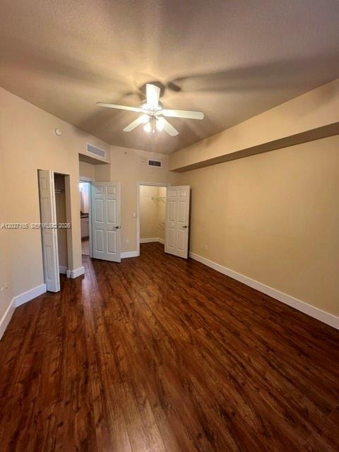 3001 NE 185th St #218, Aventura FL 33180