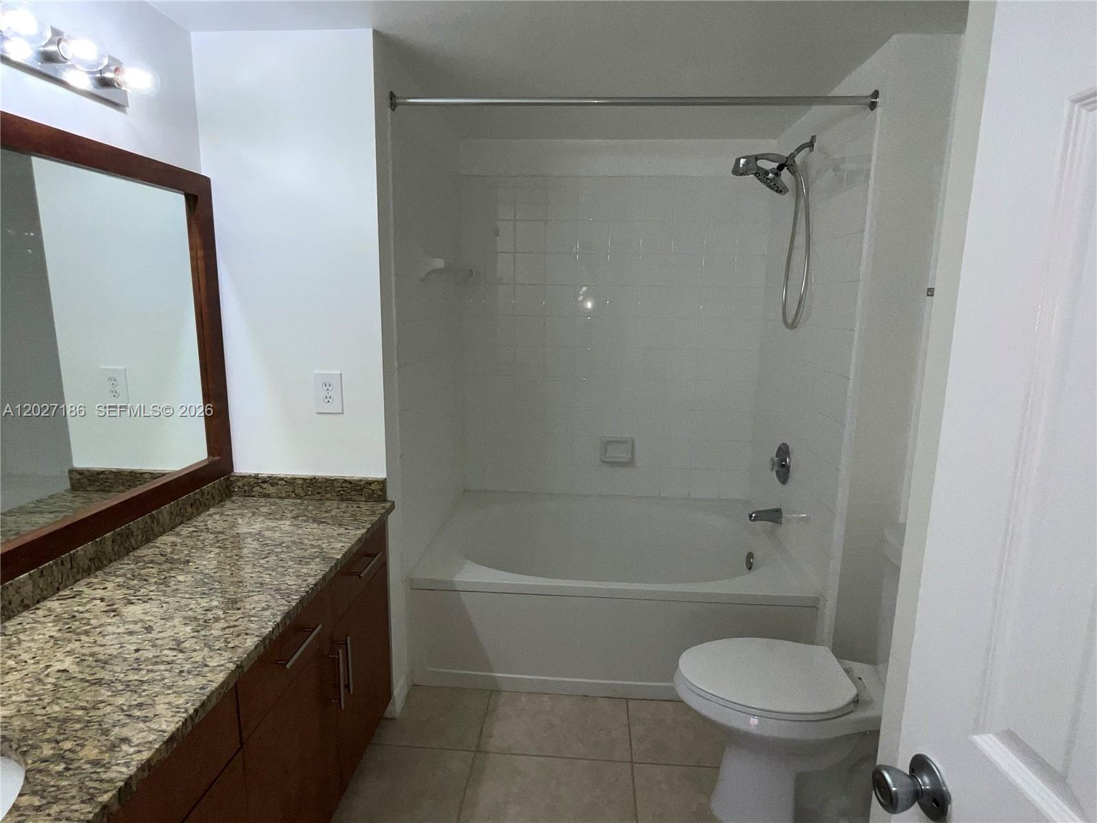 11700 SW 1st St #3207, Pembroke Pines FL 33025