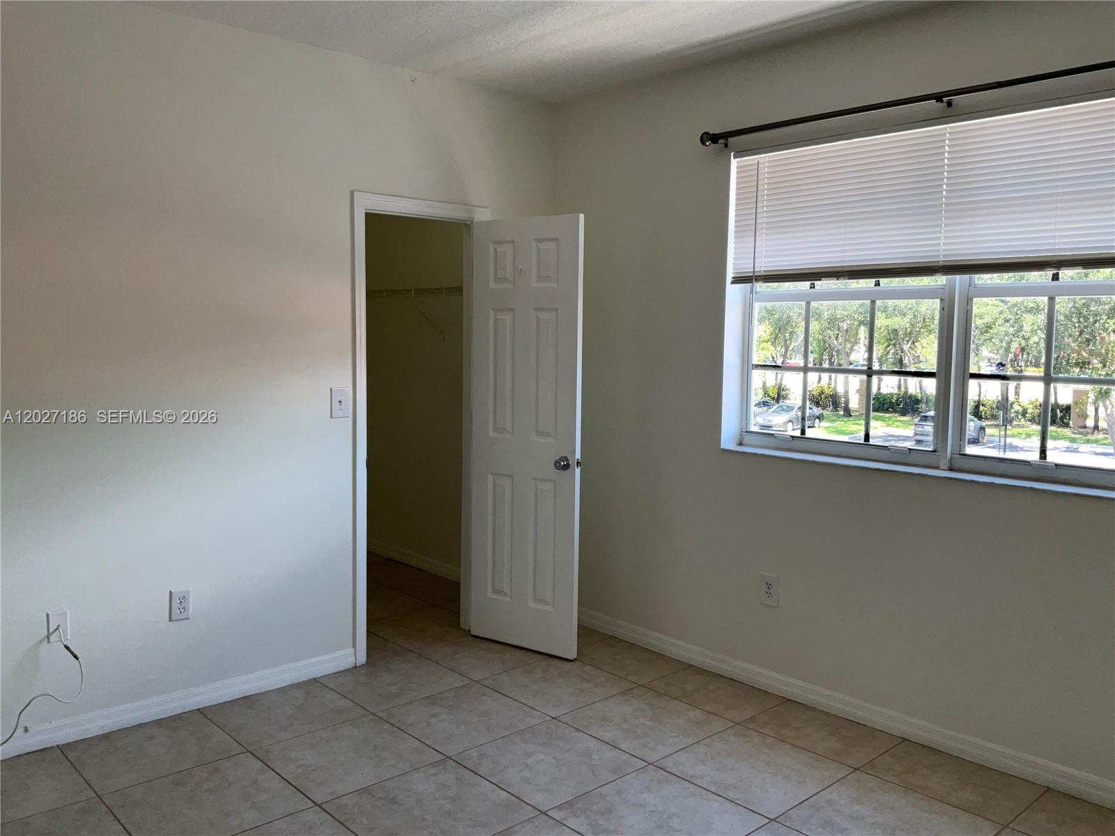 11700 SW 1st St #3207, Pembroke Pines FL 33025