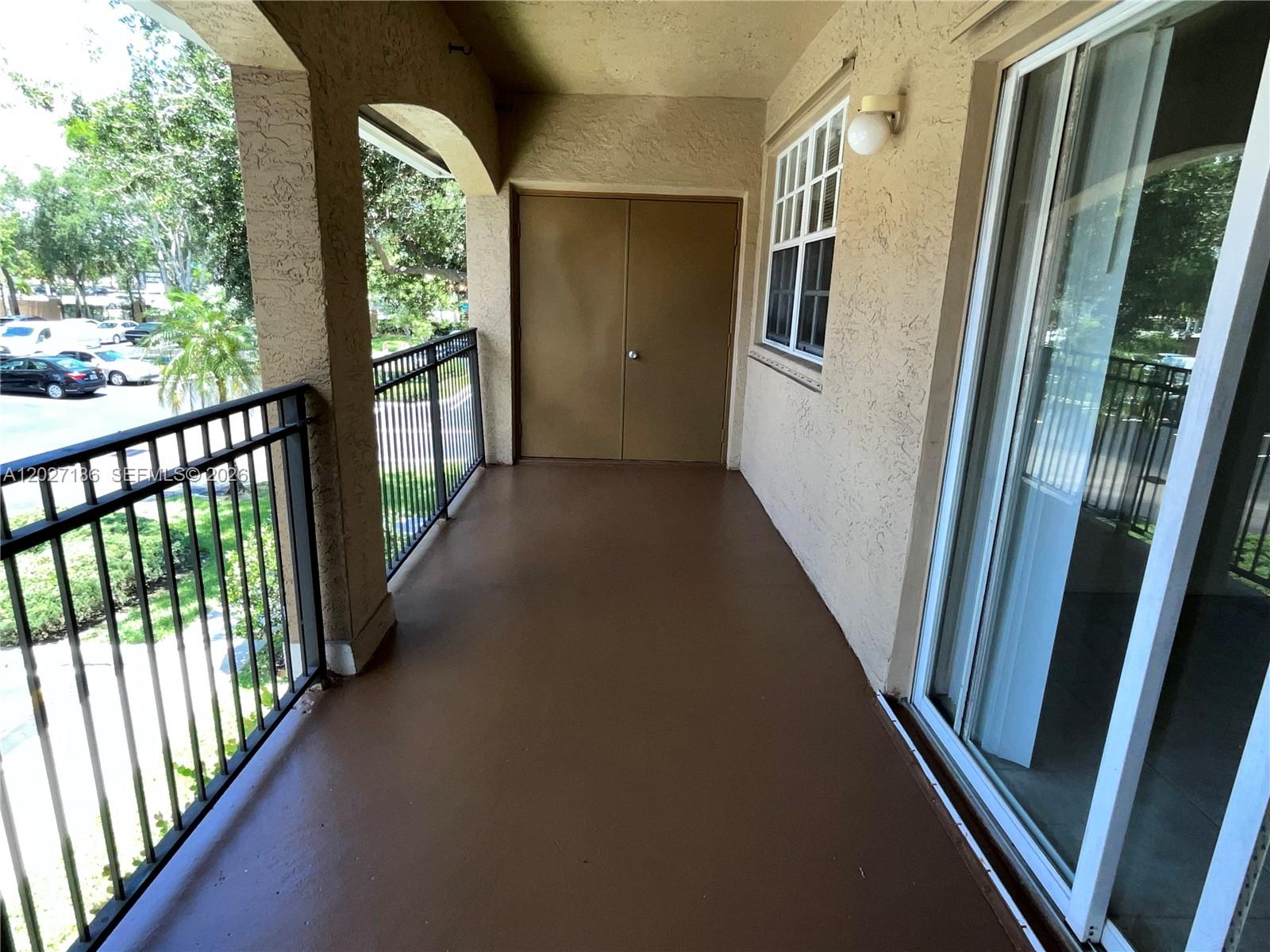 11700 SW 1st St #3207, Pembroke Pines FL 33025