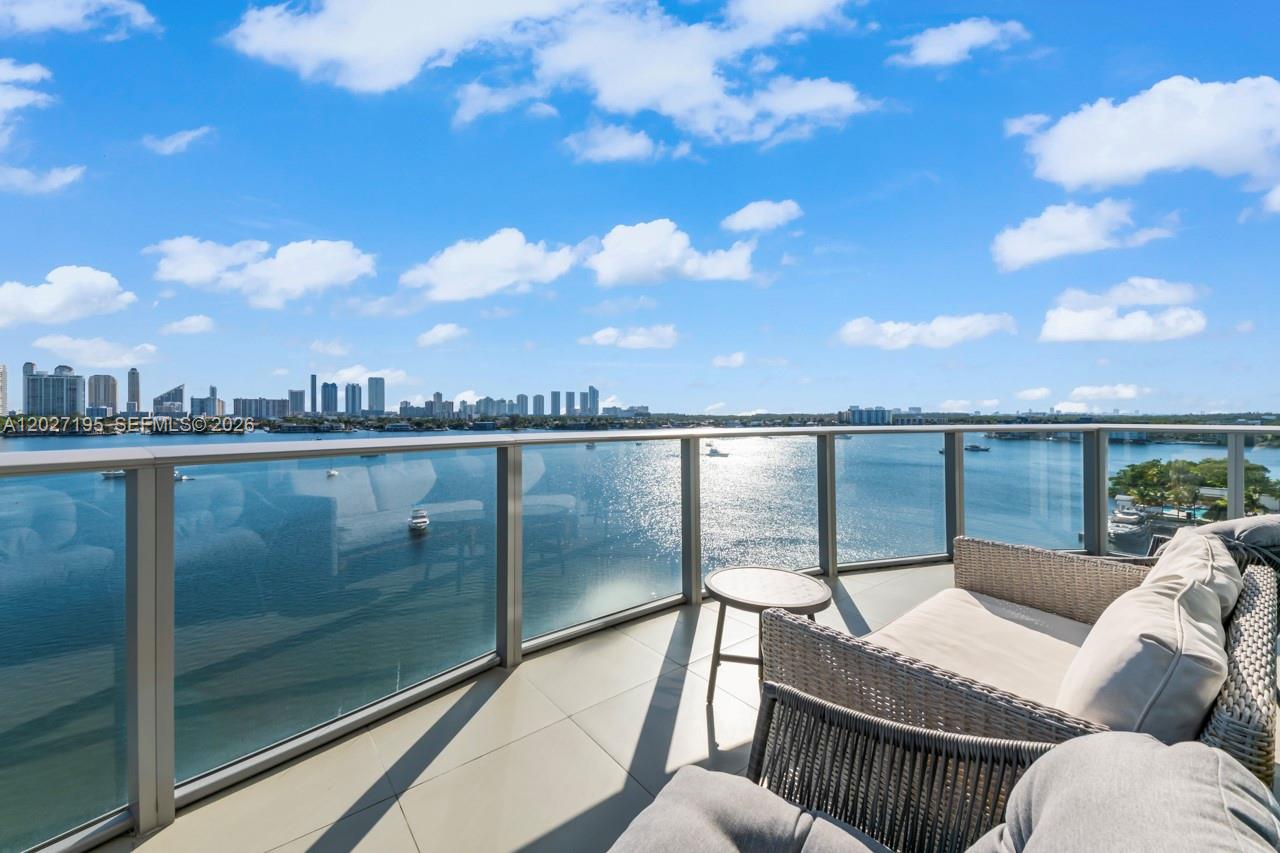 17301 Biscayne Blvd #811, North Miami Beach FL 33160