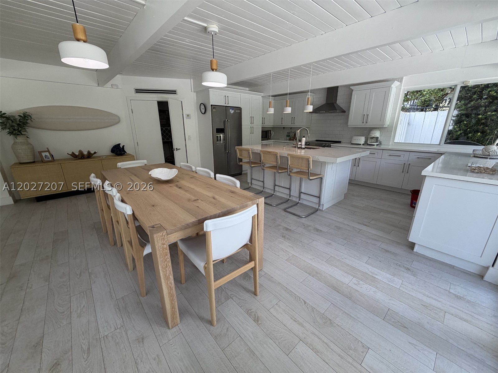 665 Allendale Rd, Key Biscayne FL 33149