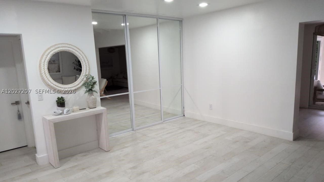 665 Allendale Rd, Key Biscayne FL 33149