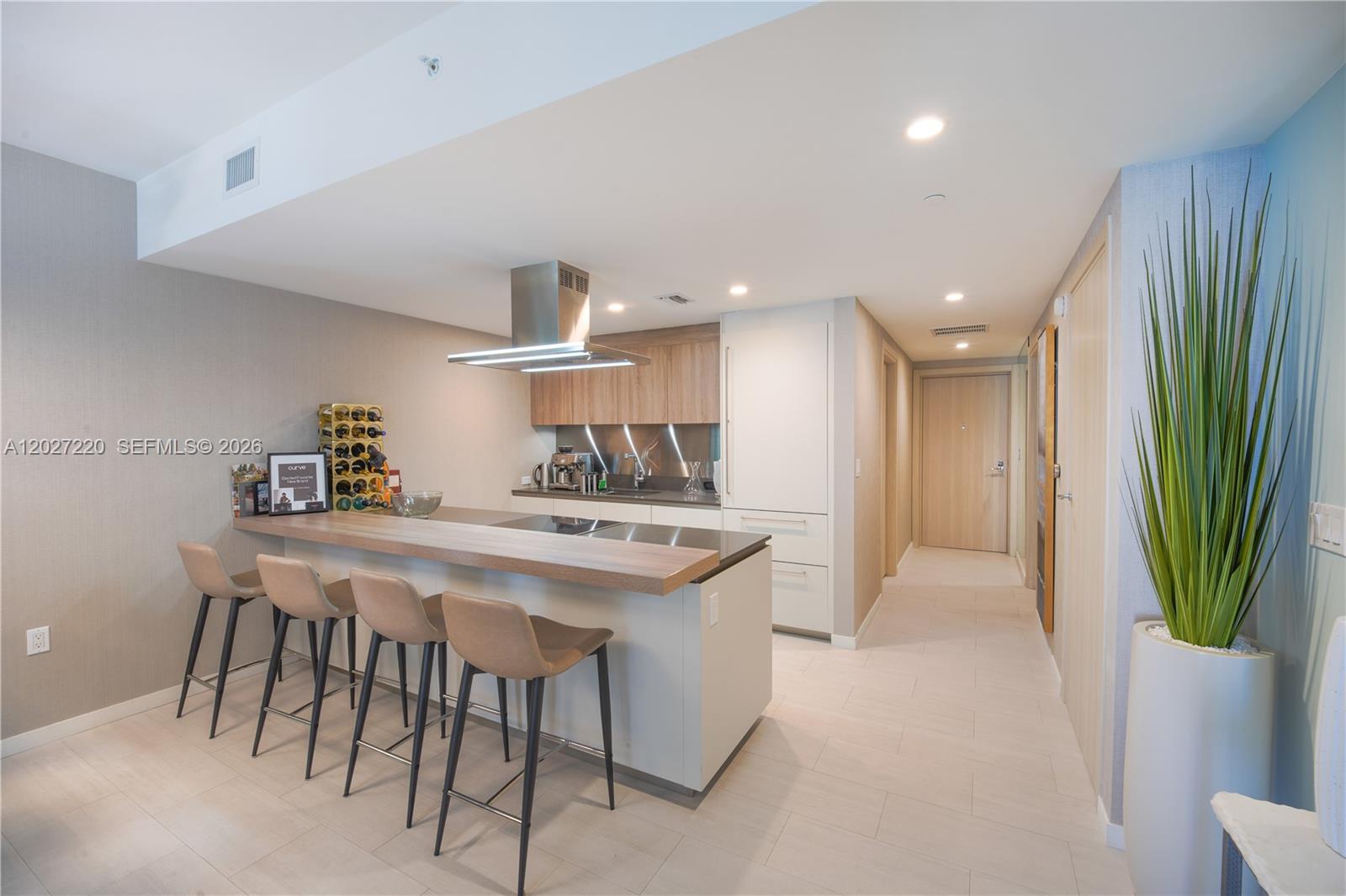 1000 Brickell Plz #3705, Miami FL 33131