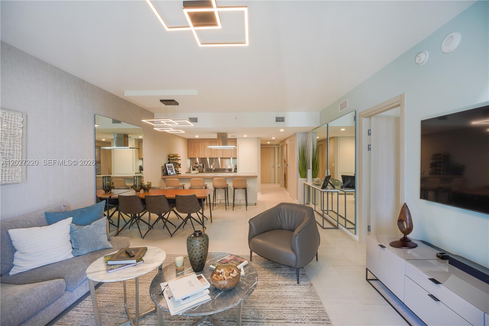 1000 Brickell Plz #3705, Miami FL 33131