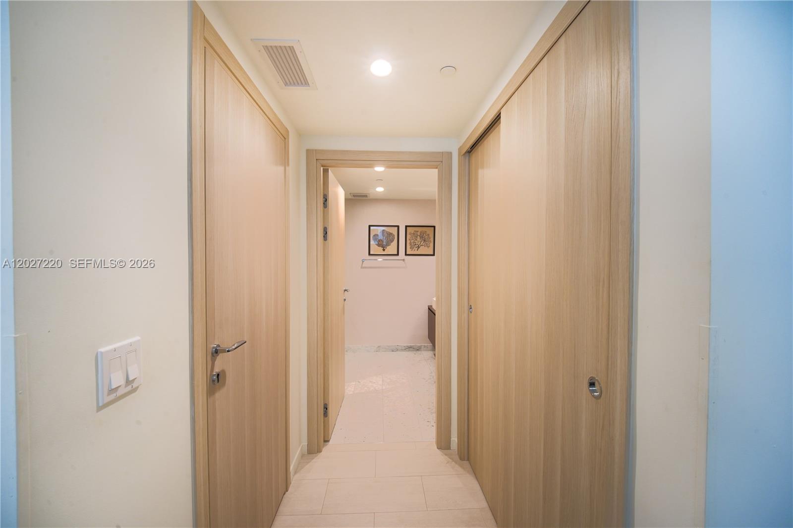 1000 Brickell Plz #3705, Miami FL 33131