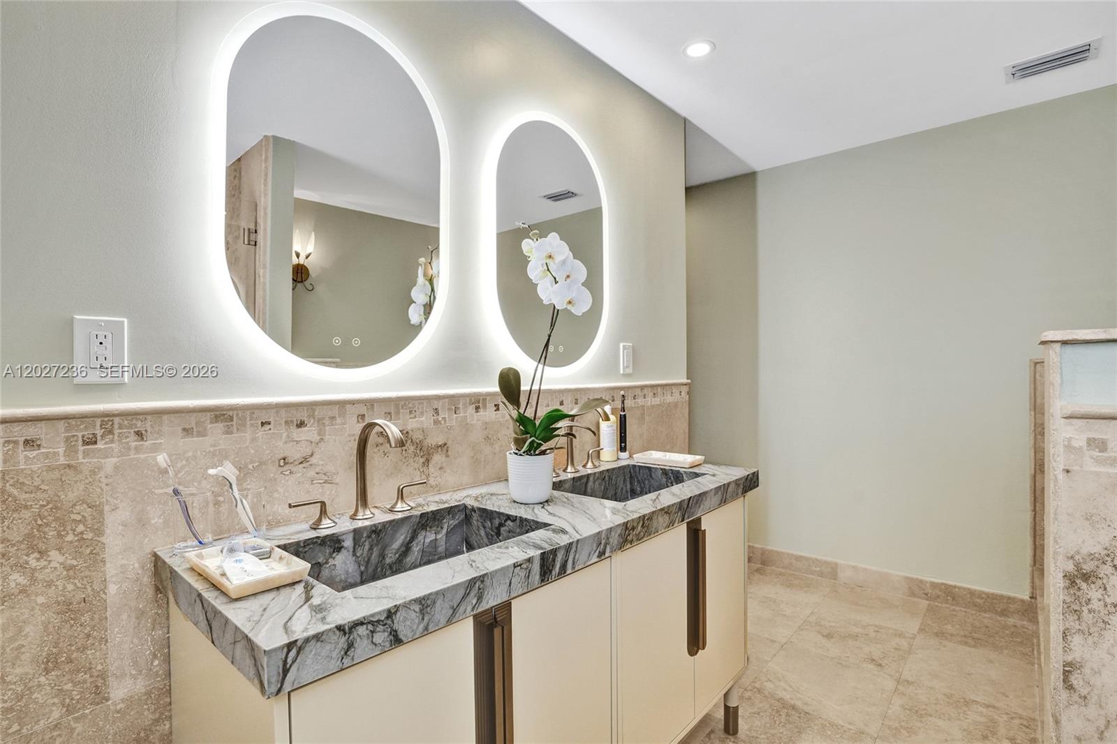 1534 Palancia Ave, Coral Gables FL 33146