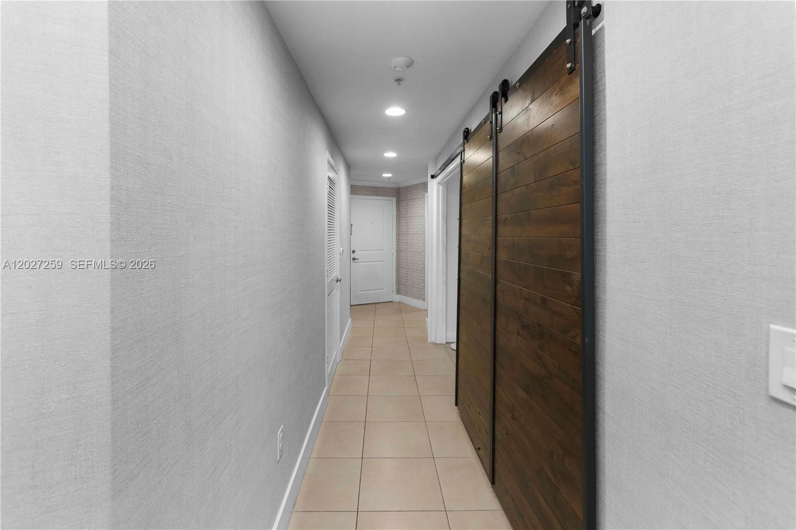 10 Aragon Ave #1106, Coral Gables FL 33134