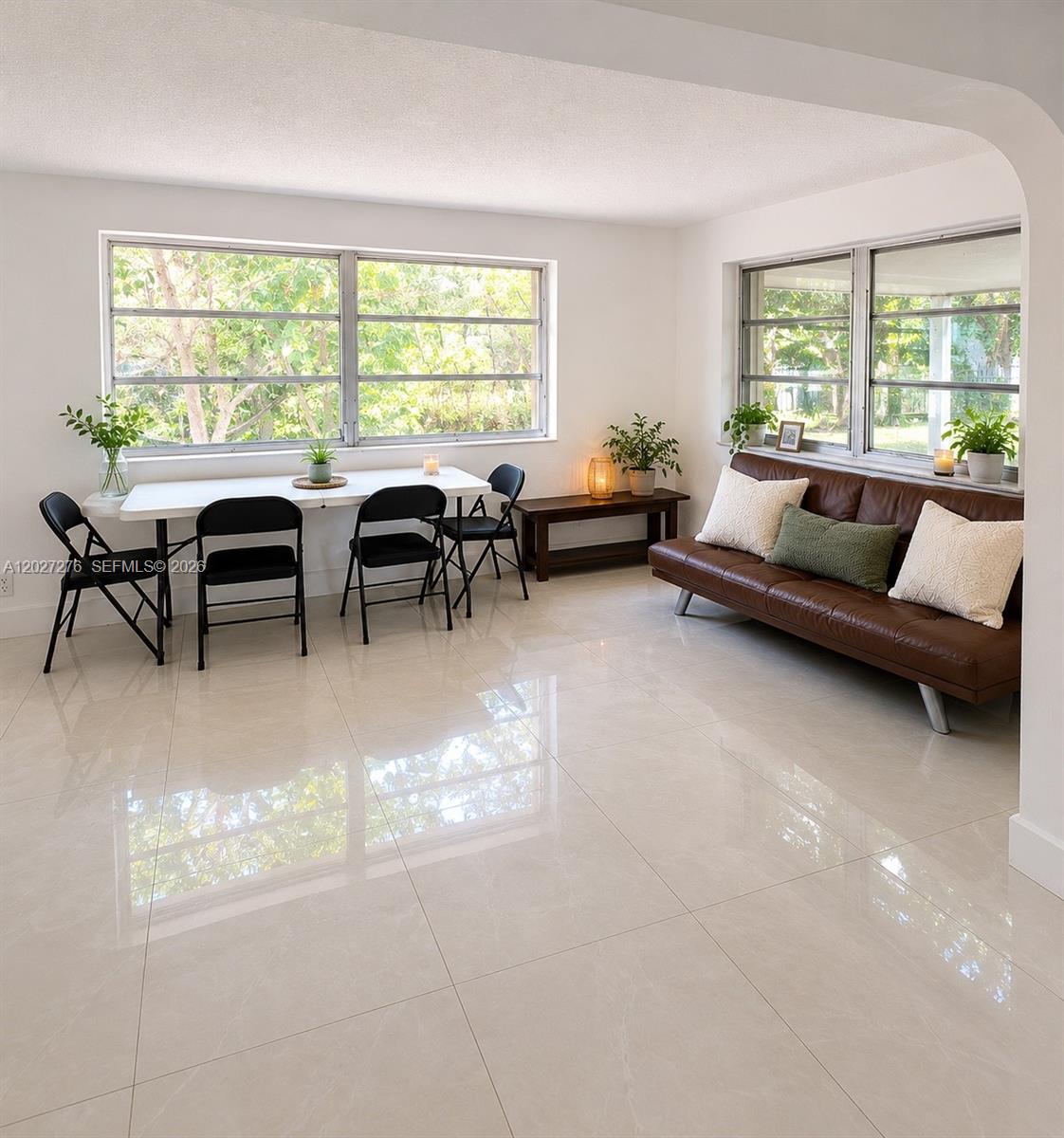 1109 NE 4th Ct, Hallandale Beach FL 33009