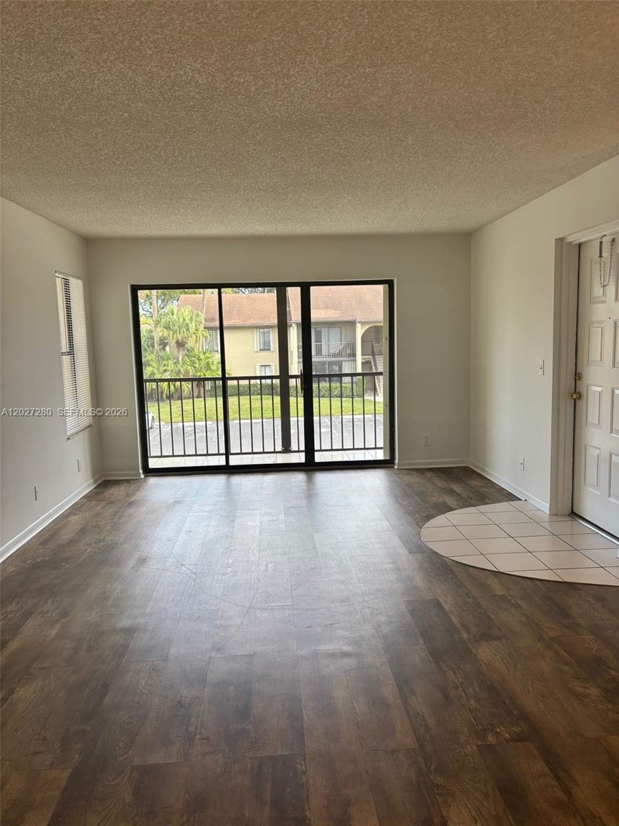 718 Sunny Pine Way #H2, Green Acres FL 33415