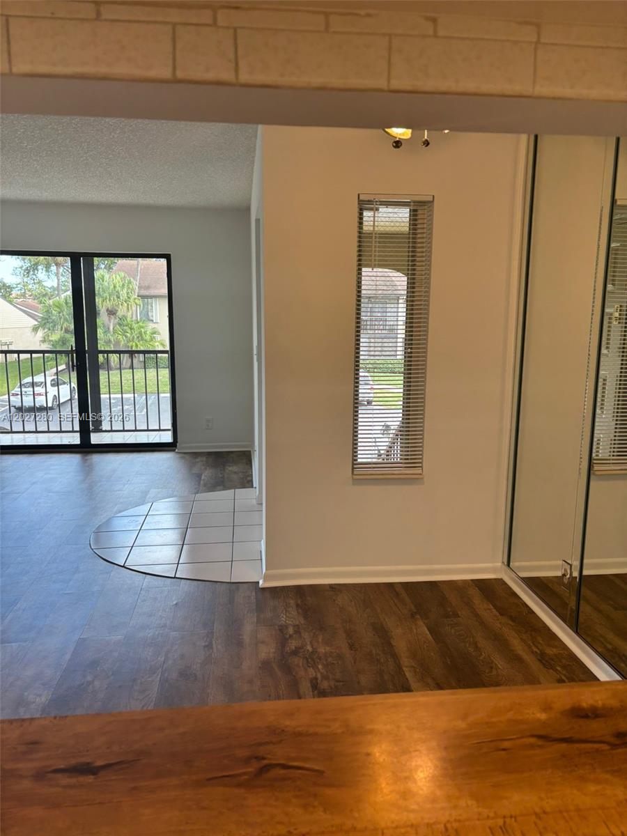 718 Sunny Pine Way #H2, Green Acres FL 33415