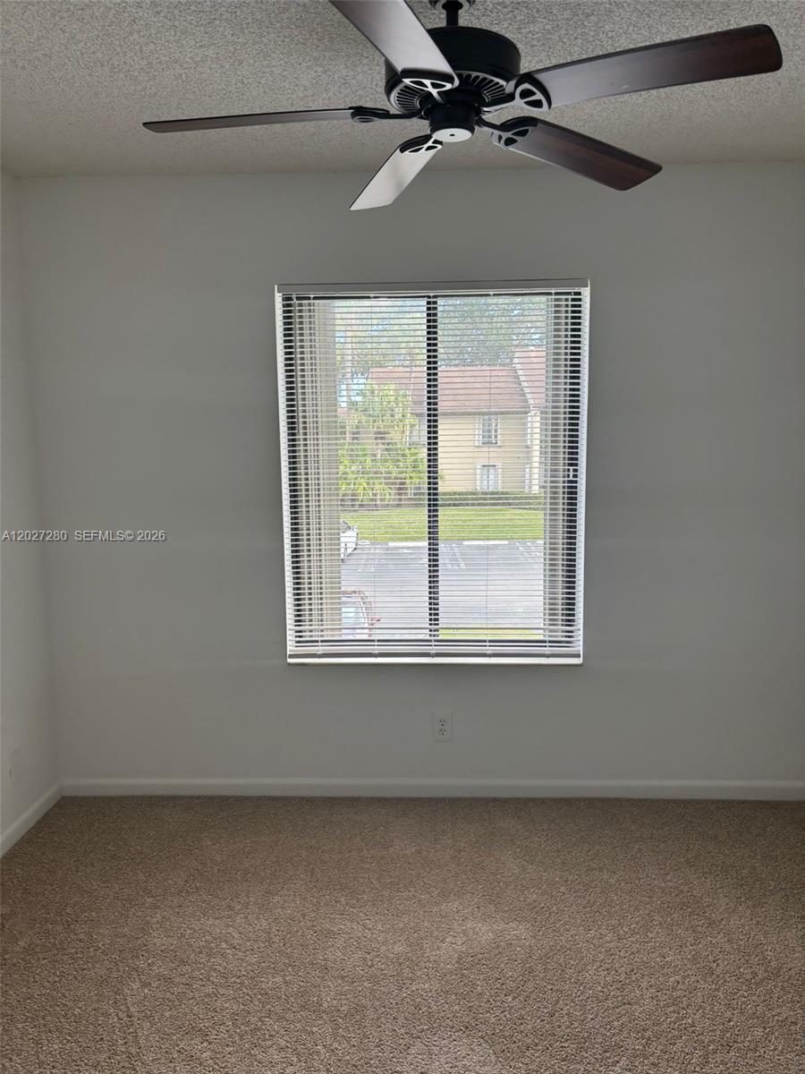 718 Sunny Pine Way #H2, Green Acres FL 33415