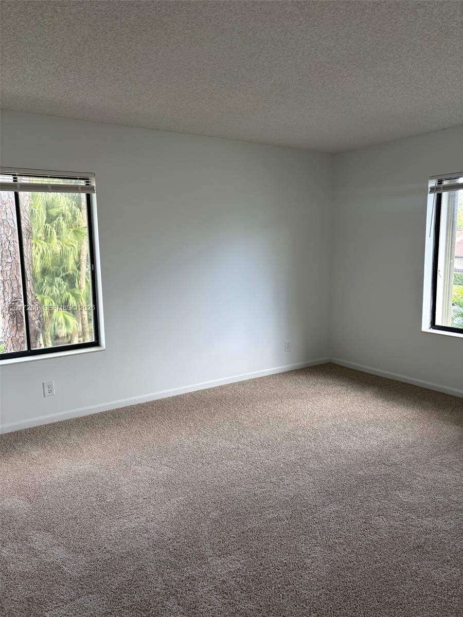 718 Sunny Pine Way #H2, Green Acres FL 33415