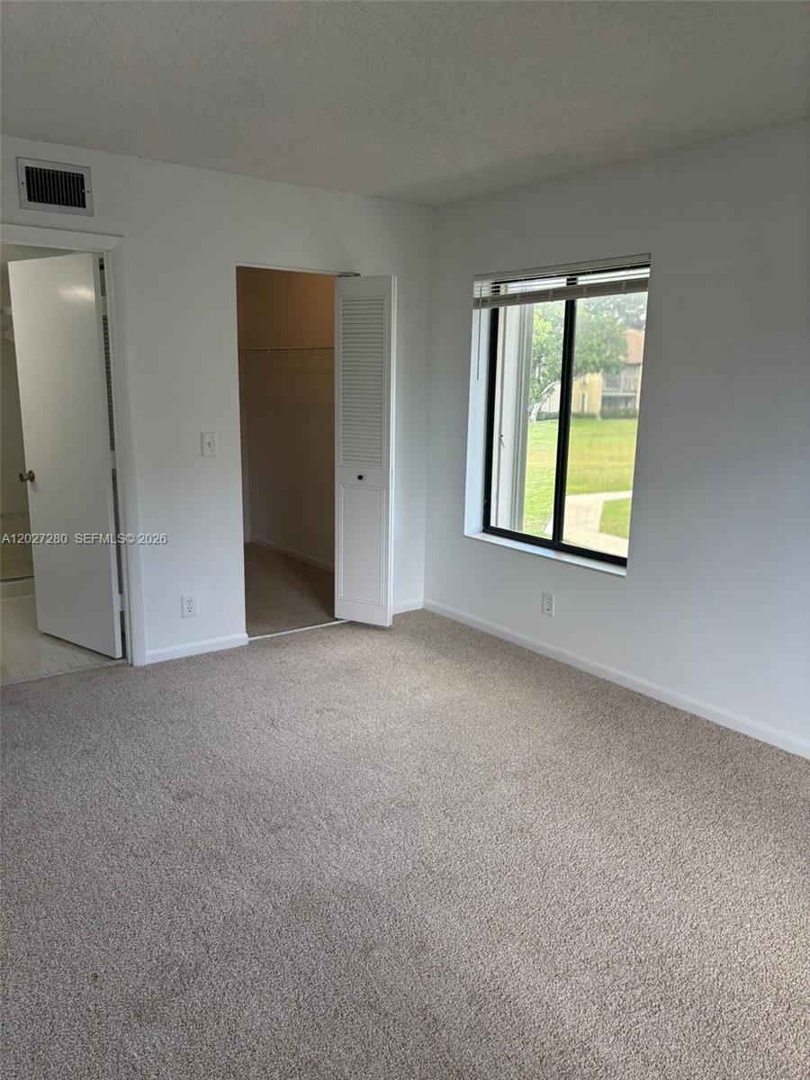 718 Sunny Pine Way #H2, Green Acres FL 33415